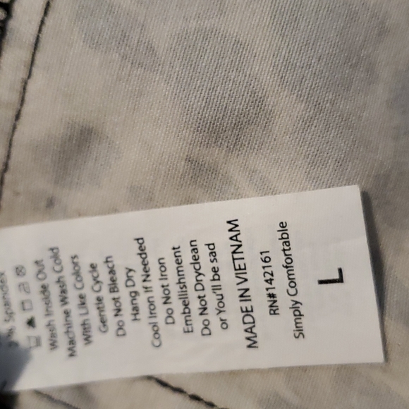 LulaRoe Kenny Denim Trucker Jacket Limited Edition Animal Print - Picture 9 of 16